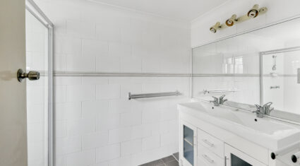 17A Brisbane Road Redbank , QLD 4301 Australia