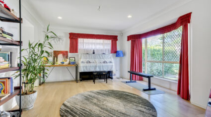 26 Appleyard Cres Coopers Plains , QLD 4108 Australia