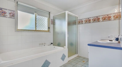 26 Appleyard Cres Coopers Plains , QLD 4108 Australia