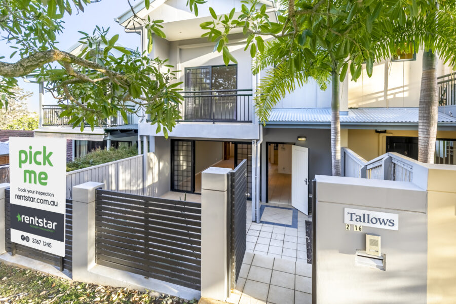 2/16 Goldsbrough Road Taringa , QLD 4068 Australia
