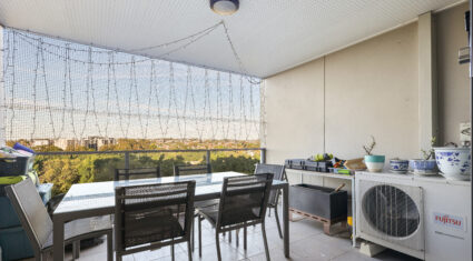 56/45 Regent St Woolloongabba , QLD 4102 Australia