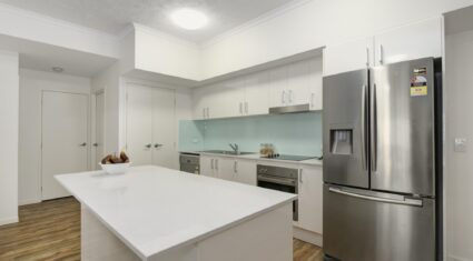 56/45 Regent St Woolloongabba , QLD 4102 Australia