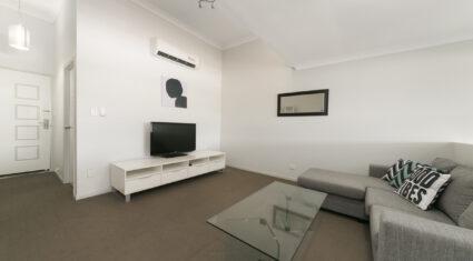 18 Highview Terrace St Lucia , QLD 4067 AUS