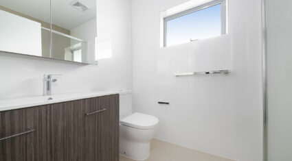 77 Baringa Street Morningside , QLD 4170 Australia