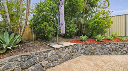2/12 Herbertson Rd Carina Heights , QLD 4152 Australia