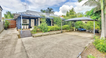 56 Ninth Ave St Lucia , QLD 4067 Australia