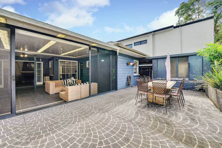 56 Ninth Ave St Lucia , QLD 4067 Australia