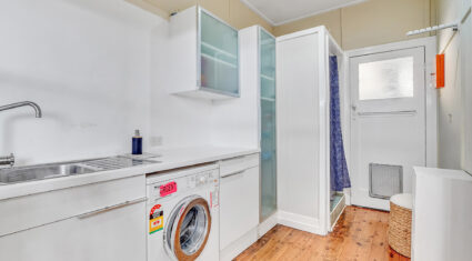 56 Ninth Ave St Lucia , QLD 4067 Australia