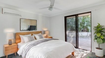 2 Saint Marcel Ct Petrie , QLD 4502 Australia