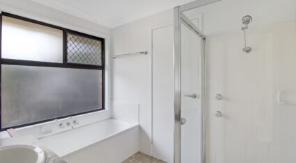 2 Saint Marcel Ct Petrie , QLD 4502 Australia
