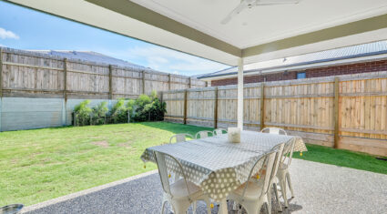 169 Falkland Street East Pallara , QLD 4110 Australia