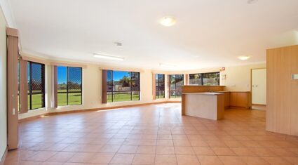 101 Rosia Road Park Ridge South , QLD 4125 