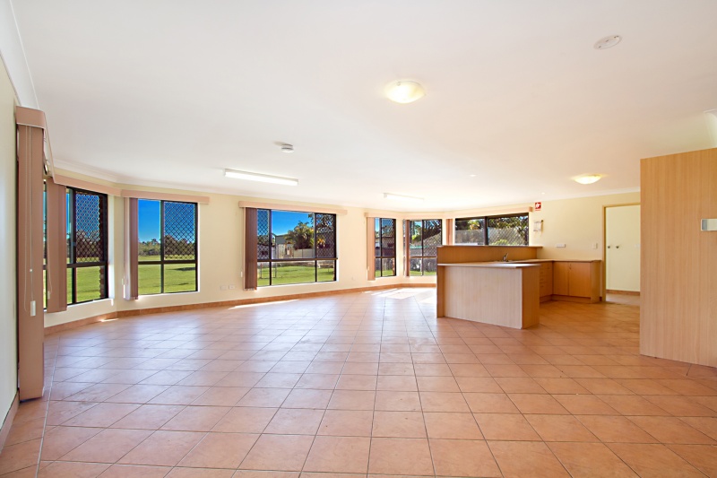 101 Rosia Road Park Ridge South , QLD 4125 