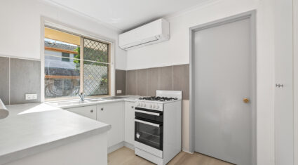 17/1A Joyce Street East Ipswich , QLD 4305 Australia