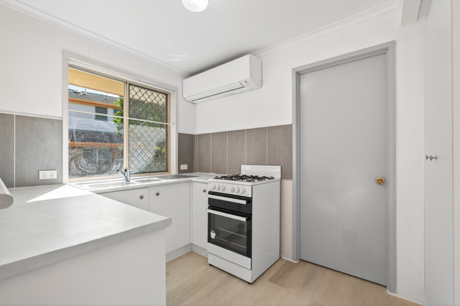 17/1A Joyce Street East Ipswich , QLD 4305 Australia