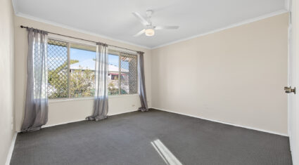 17/1A Joyce Street East Ipswich , QLD 4305 Australia