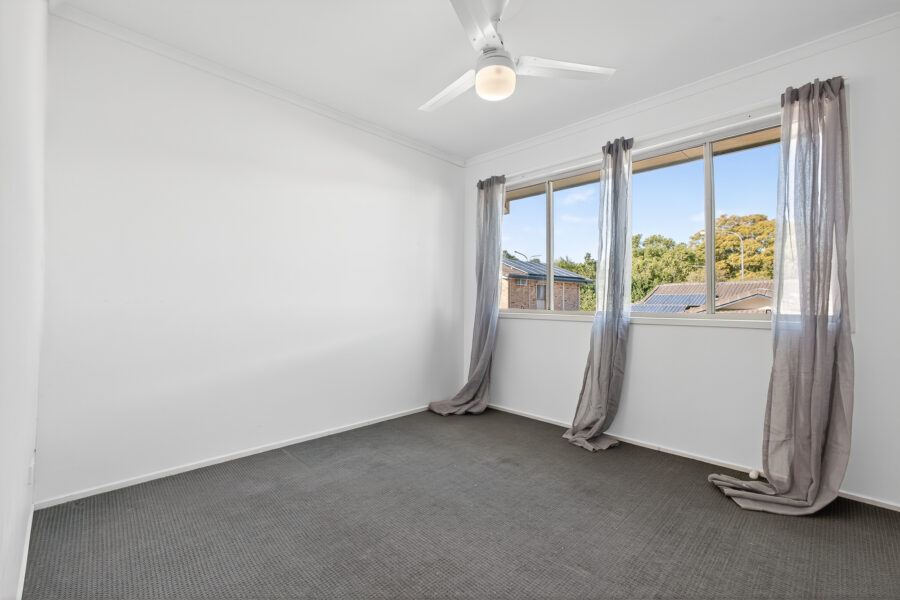 17/1A Joyce Street East Ipswich , QLD 4305 Australia