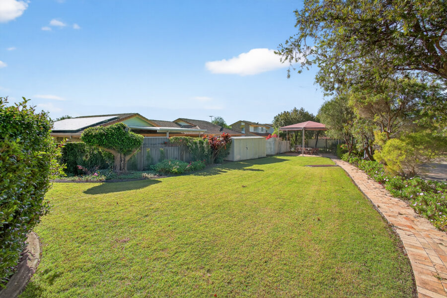 17/1A Joyce Street East Ipswich , QLD 4305 Australia