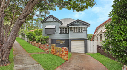 67 Hetherington St Herston , QLD 4006 Australia