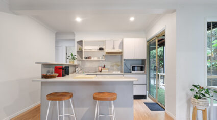 67 Hetherington St Herston , QLD 4006 Australia
