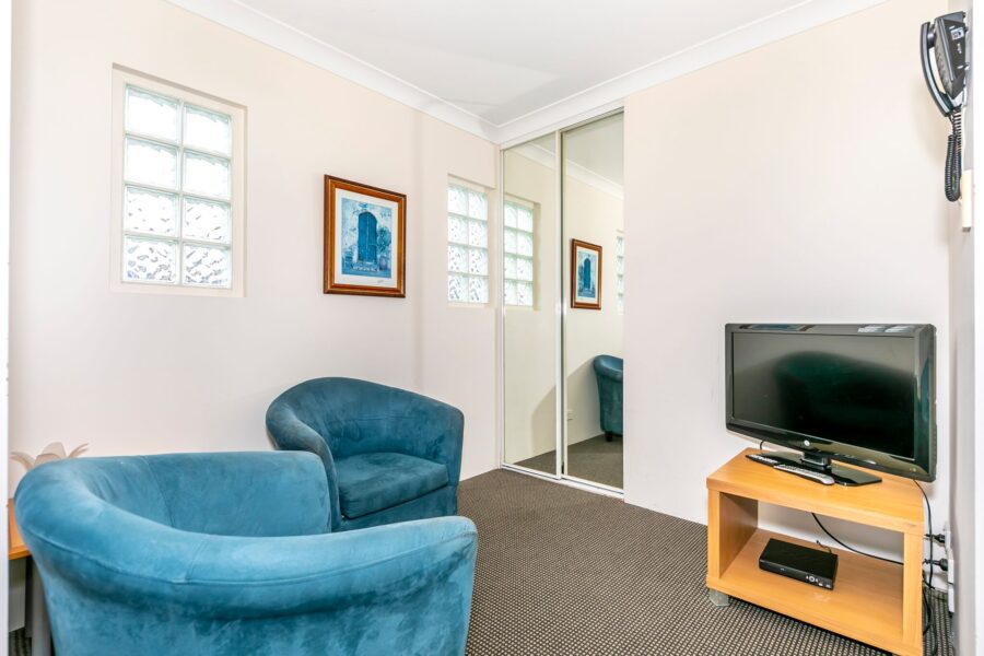 108/19 Sheehan St Milton , QLD 4064 Australia