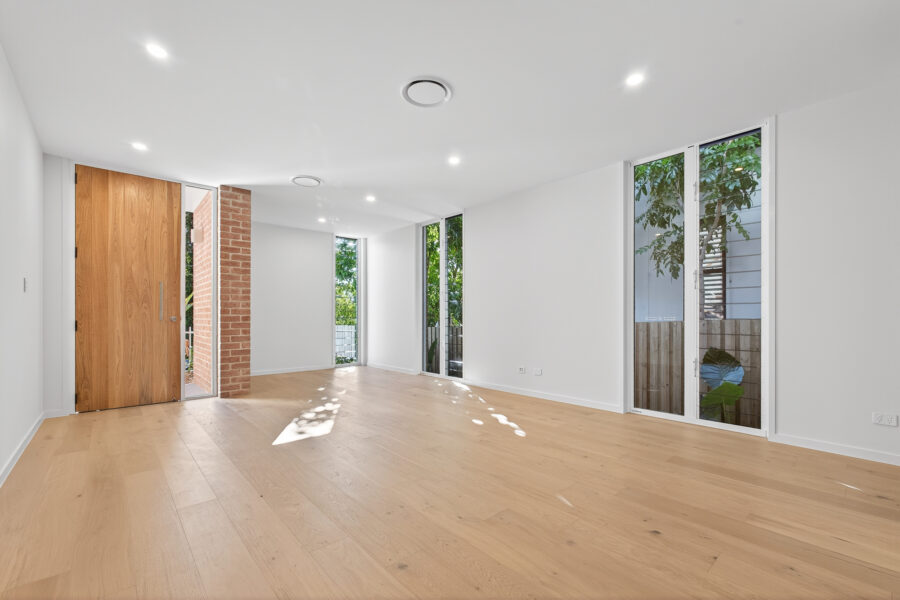 15 Lockyer Street Camp Hill , QLD 4152 Australia