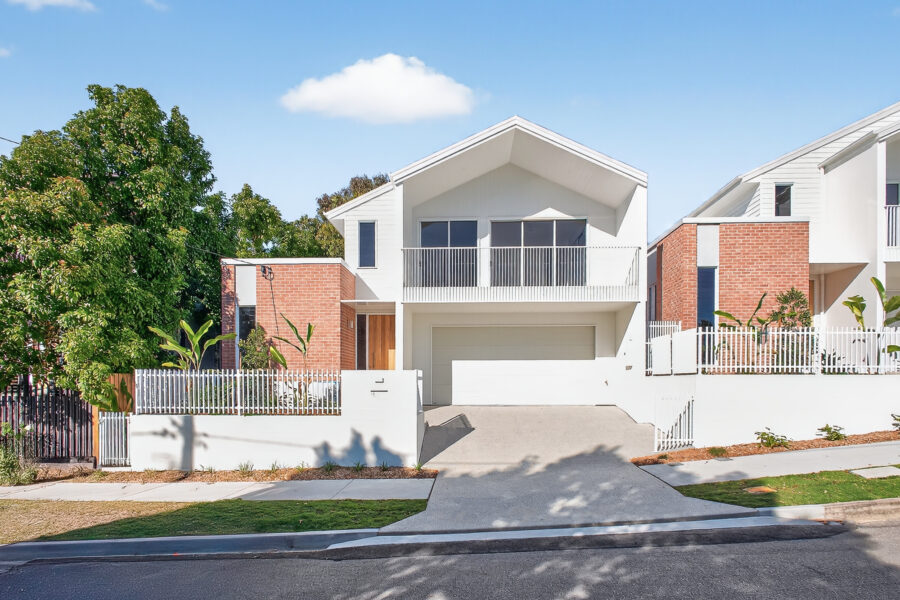 15 Lockyer Street Camp Hill , QLD 4152 Australia