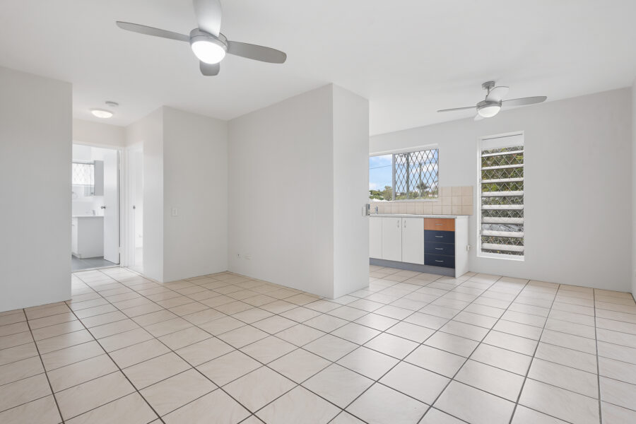 1/125 Flower Street Northgate , QLD 4013 Australia