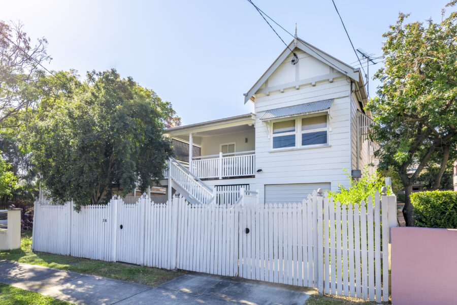 36 Peach St Greenslopes , QLD 4120 Australia