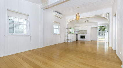 36 Peach St Greenslopes , QLD 4120 Australia