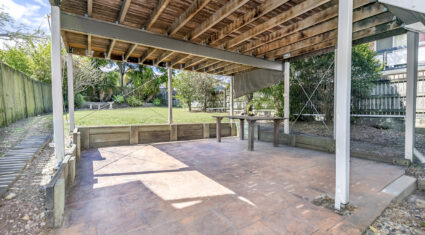 36 Peach St Greenslopes , QLD 4120 Australia