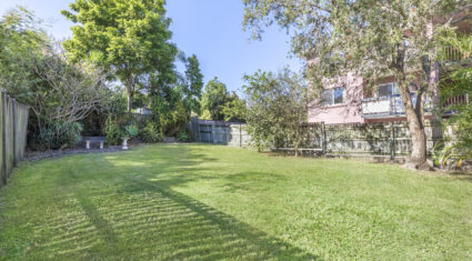 36 Peach St Greenslopes , QLD 4120 Australia