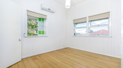 36 Peach St Greenslopes , QLD 4120 Australia