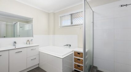 3/89 Petrel Ave Mermaid Beach , QLD 4218 Australia