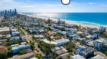 3/89 Petrel Ave Mermaid Beach , QLD 4218 Australia
