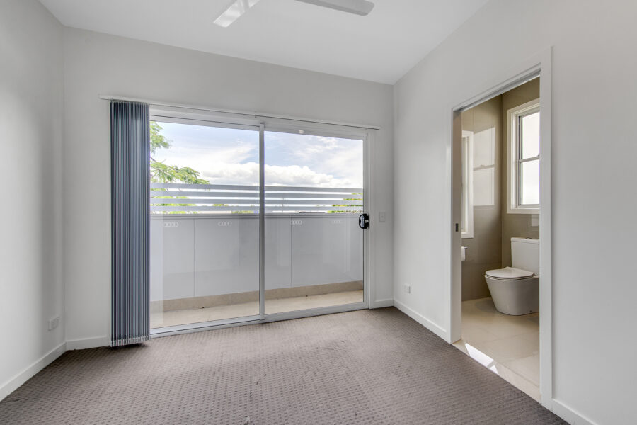 2/317 Melton Rd Nundah , QLD 4012 Australia