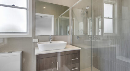 2/317 Melton Rd Nundah , QLD 4012 Australia