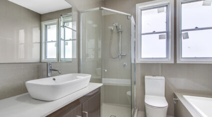 2/317 Melton Rd Nundah , QLD 4012 Australia