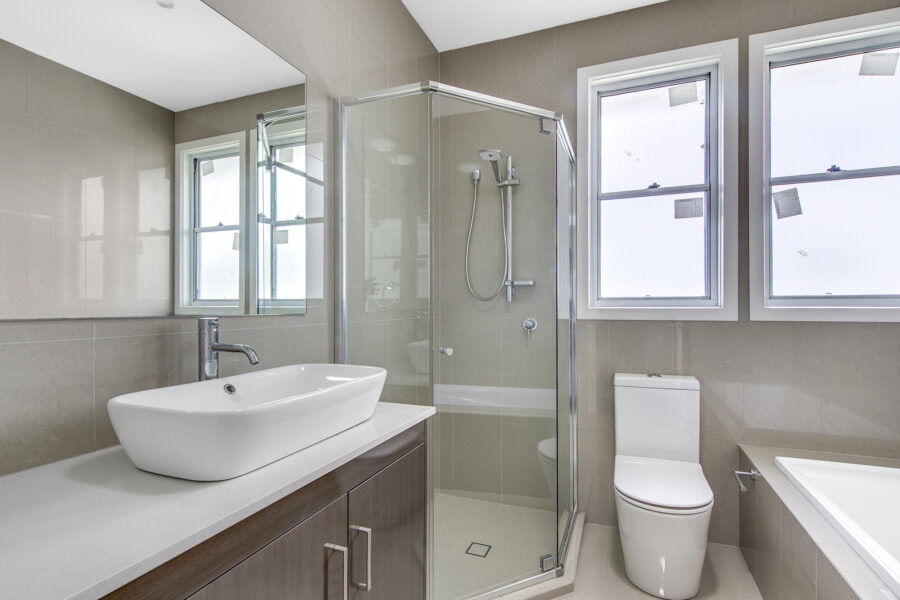 2/317 Melton Rd Nundah , QLD 4012 Australia