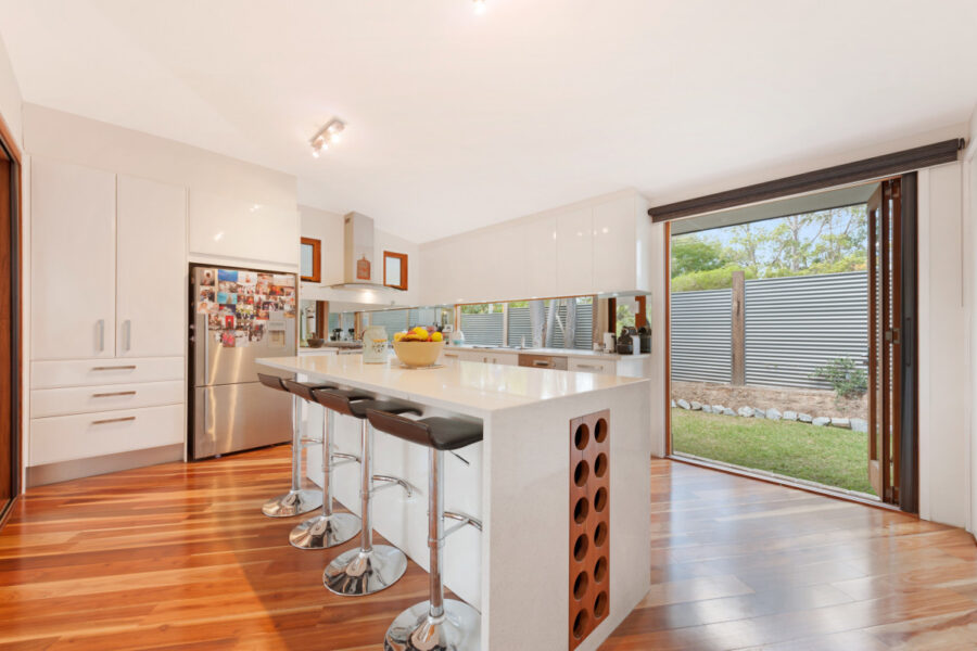 162 Chapel Hill Road Chapel Hill , QLD 4069