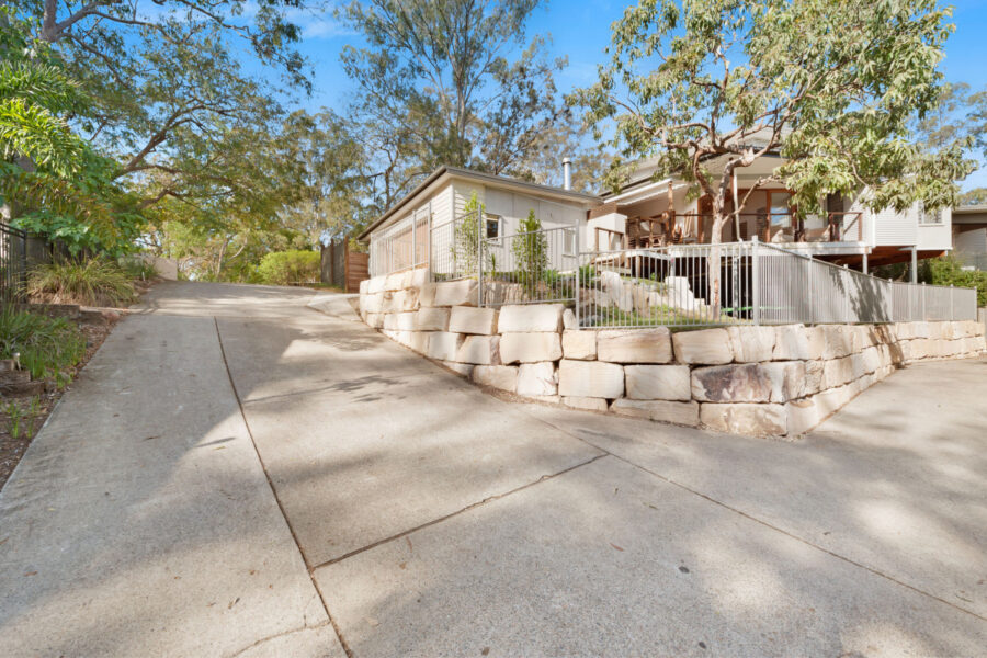 162 Chapel Hill Road Chapel Hill , QLD 4069