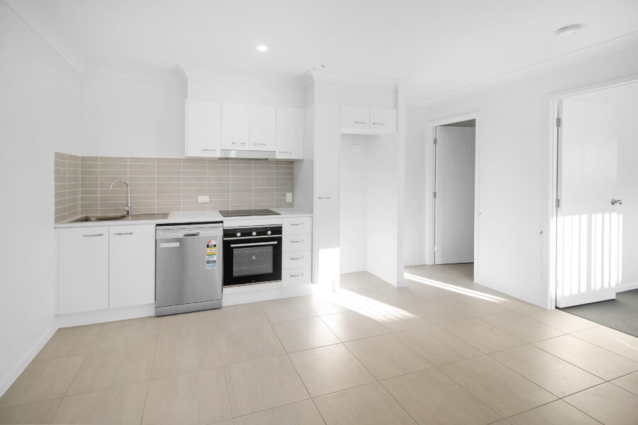 2/34 Burbury Rd Morayfield , QLD 4506 Australia