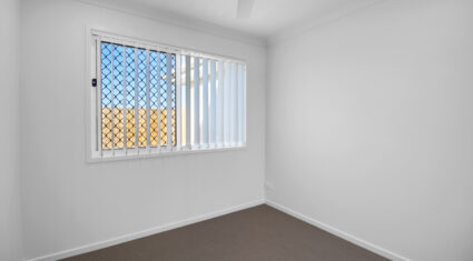 2/34 Burbury Rd Morayfield , QLD 4506 Australia