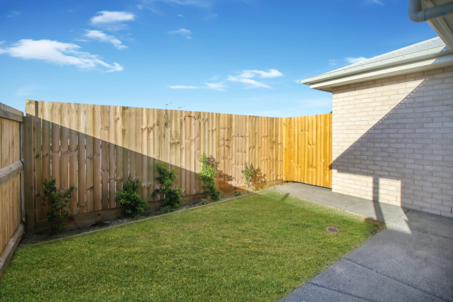 2/34 Burbury Rd Morayfield , QLD 4506 Australia