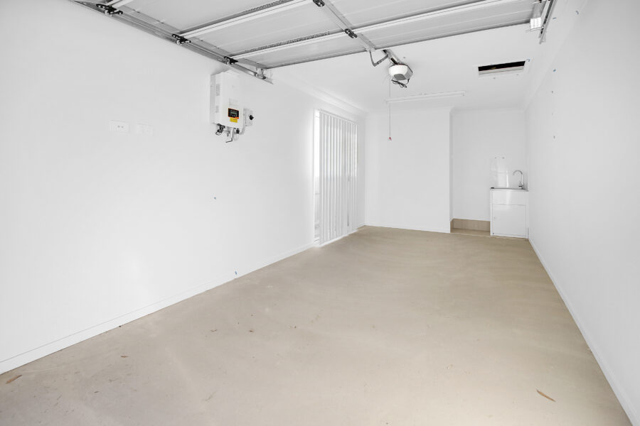 2/34 Burbury Rd Morayfield , QLD 4506 Australia