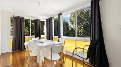 Room 1 - 8 Stourbridge St Mount Gravatt , QLD 4122 Australia