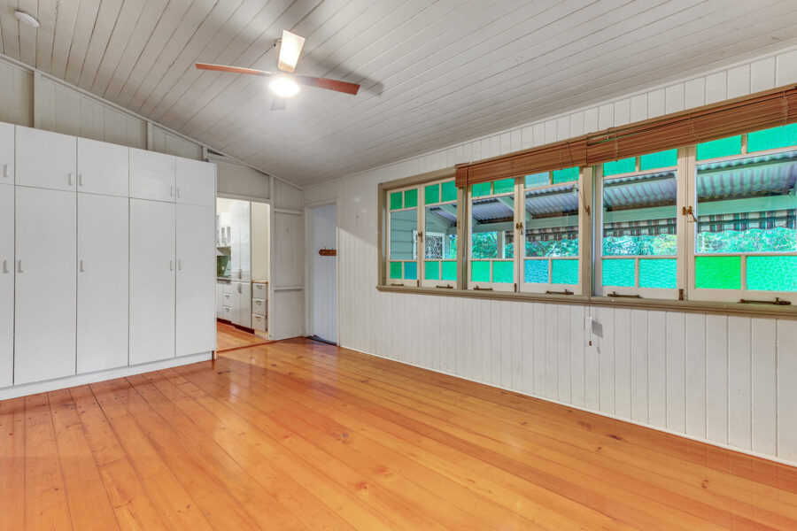 631 Hawkesbury Road ANSTEAD , QLD 4070