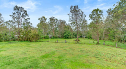 631 Hawkesbury Road ANSTEAD , QLD 4070 