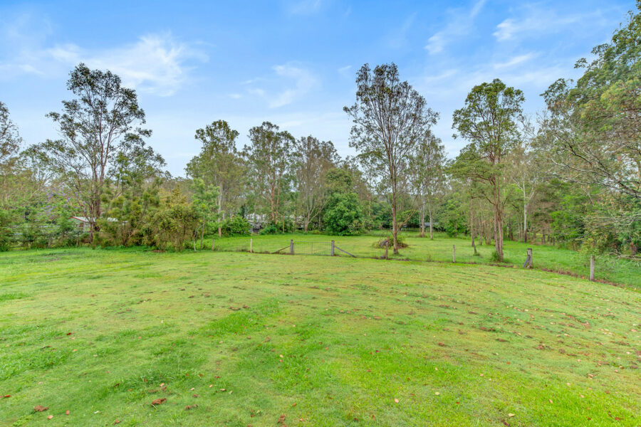 631 Hawkesbury Road ANSTEAD , QLD 4070