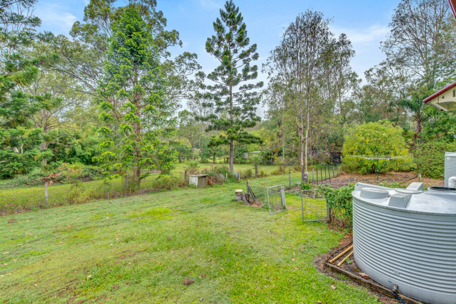 631 Hawkesbury Road ANSTEAD , QLD 4070